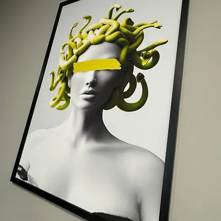 Premier & Heart Of Downtown & Parking Included & 12 Pm Checkout Lejlighed *