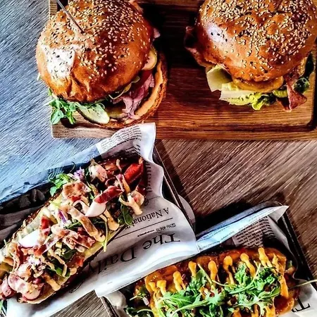 Lejlighed Premier & Heart Of Downtown & Parking Included & 12 Pm Checkout